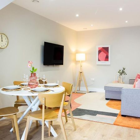 Guestready - Encantando O Apartamento 2Br No Newmarket Hall Dublin Exterior foto